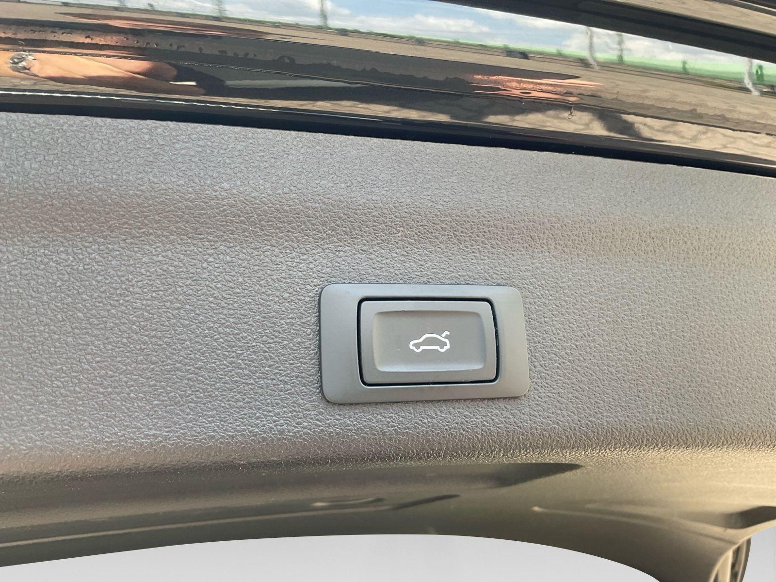 Audi A6 Avant 45 TFSI quattro S-line PANO AHK Carplay