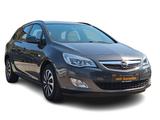 Opel Astra J Sports Tourer *TEMP*PDC*SHZ* - gebrauchte Opel Astra aus dem Jahr 2012