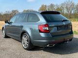 Skoda Octavia 2.0 TDi Combi RS Navi Klimaauto ACC PDC - Skoda Gebrauchtwagen in Dinslaken