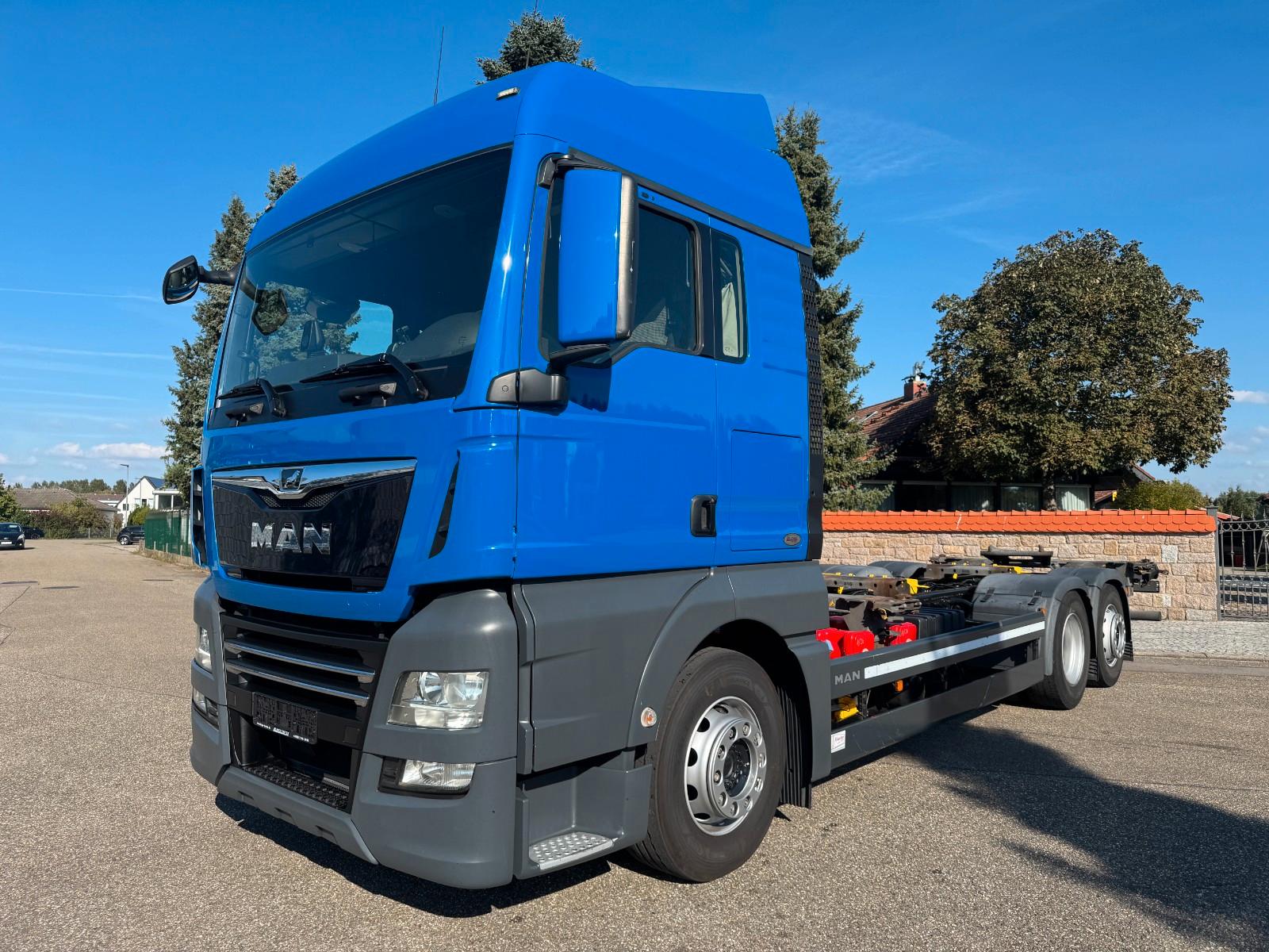 MAN TGX 26.500, Lenk/Liftachse, Retarder, 7,82m BDF