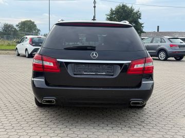 Mercedes E 300 - 6