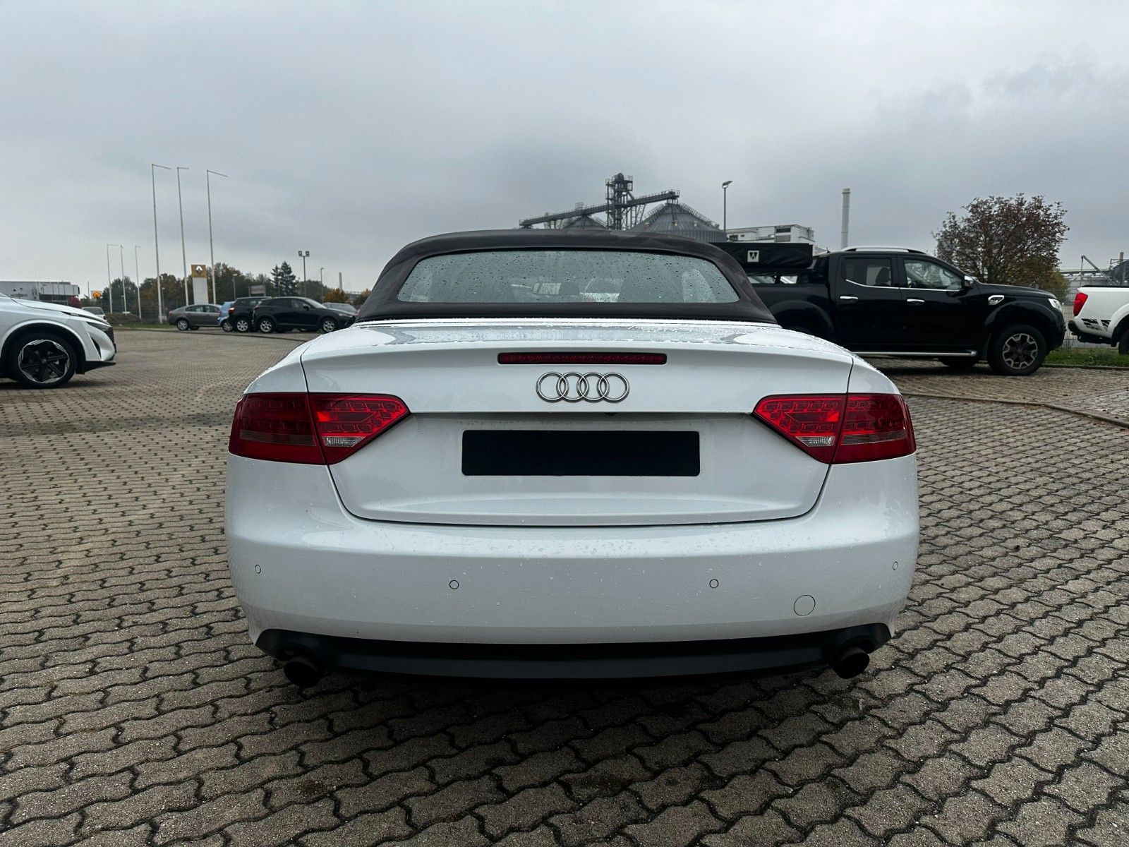 Fahrzeugabbildung Audi A5 Cabriolet 2.0 TFSI Leder / Navi / Top Zustand