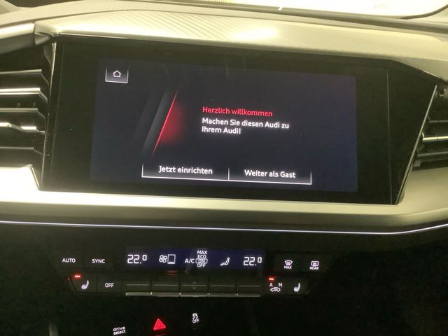 Q4 e-tron 35,Pano,Navi,Smartphone Interface