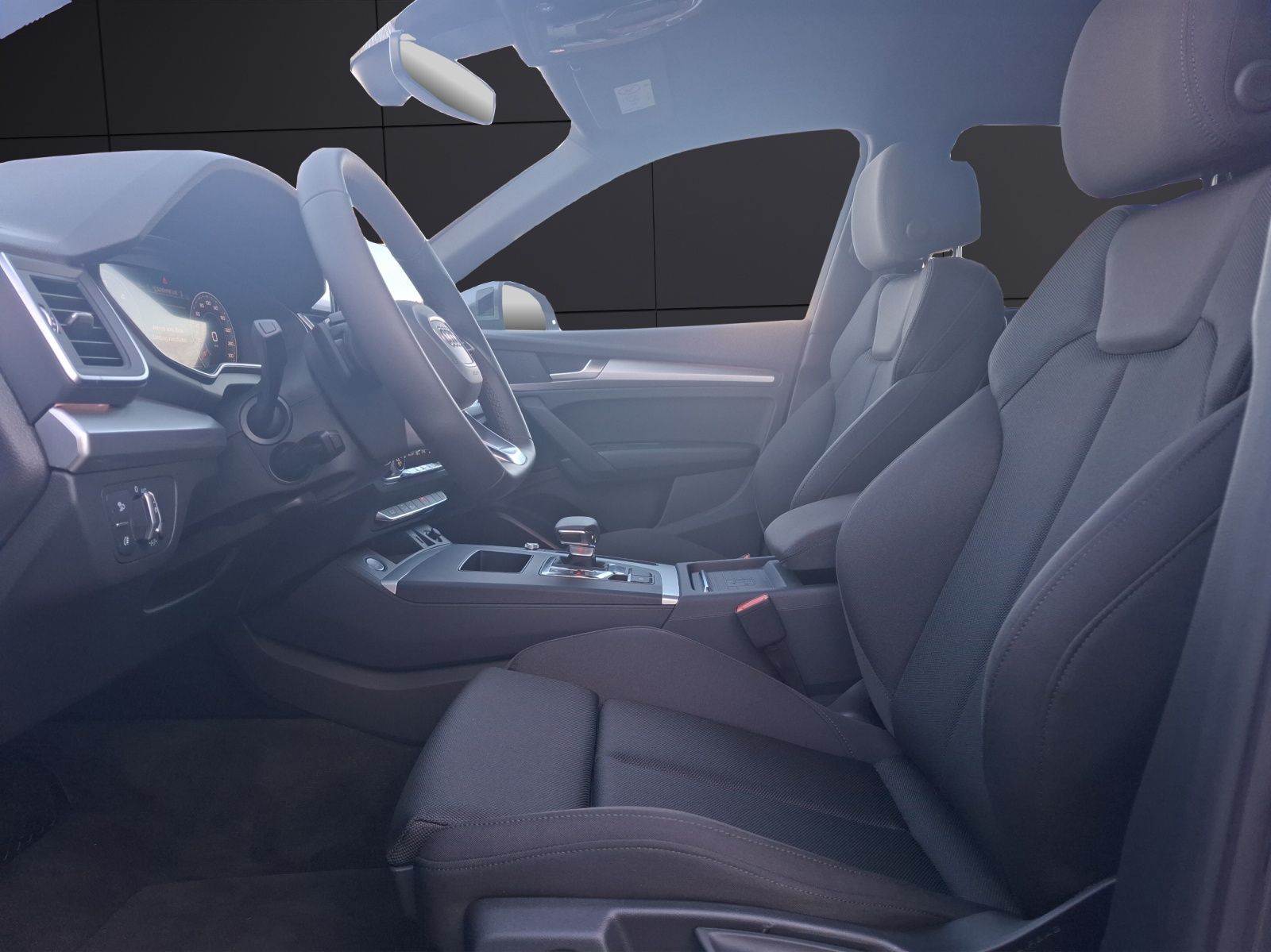 Fahrzeugabbildung Audi Q5 50 TDI quattro S-line Matrix AHK Navi AVC RFK