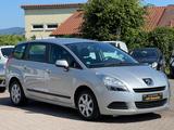 Peugeot 5008 Tendance*KLIMA*SCHECKHEFT* - gebrauchte Peugeot 5008 aus dem Jahr 2010