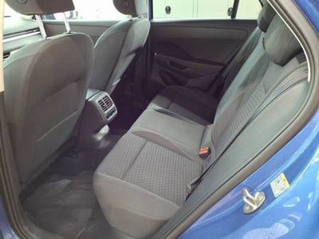 Volkswagen T-Roc 1.5eTSI DSG Life Navi LED Kamera foto 5