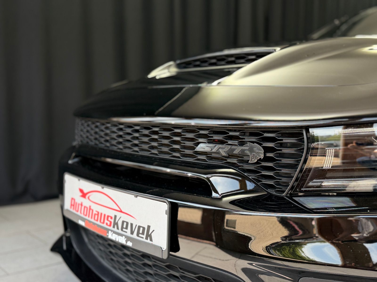 Fahrzeugabbildung Dodge Charger SRT Hellcat|WIDEBODY|U-FREI|D-FZG|H&K