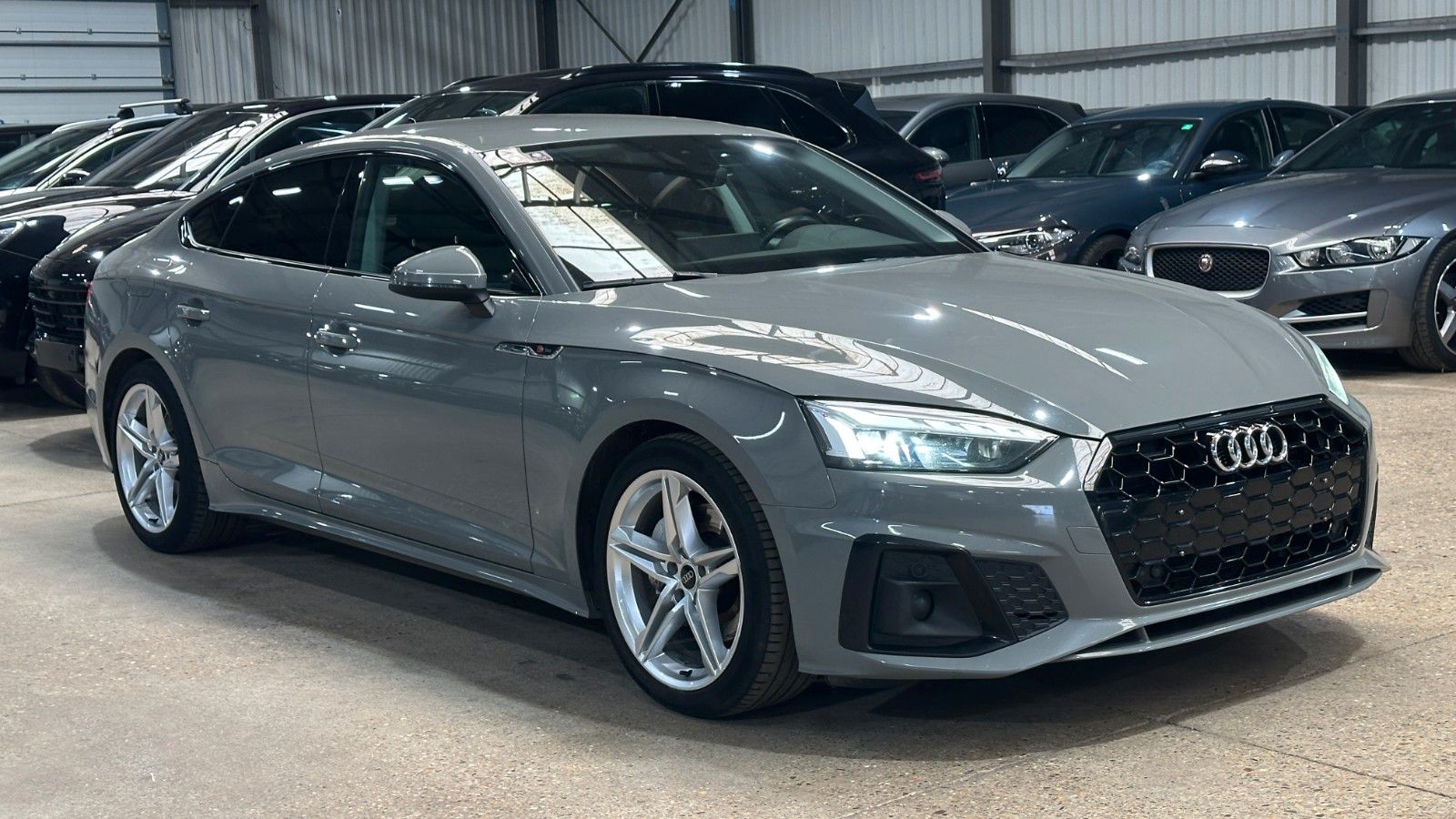 Audi A5 Sportback 40 TDI S line imagem 3