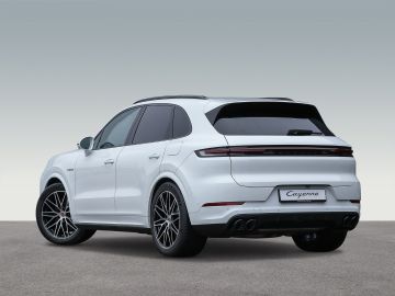 Porsche Cayenne - 3