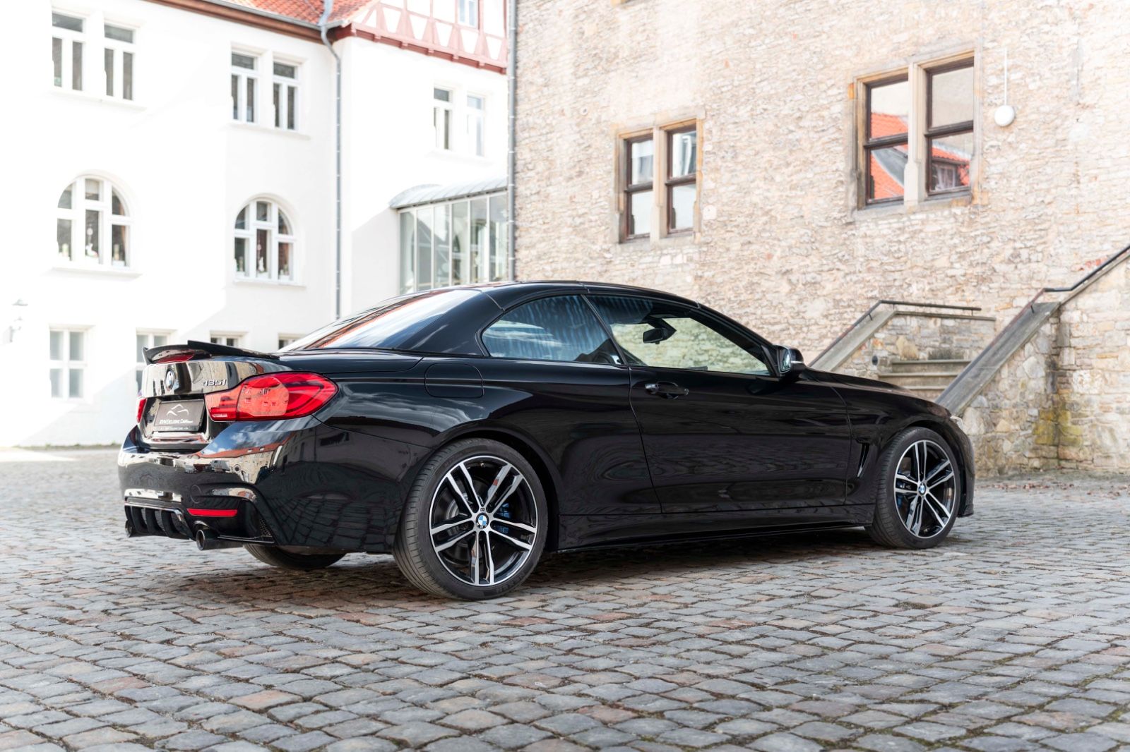 Fahrzeugabbildung BMW 435I Cabrio M-PERFORMANCE H&K KAM NAV ALC CARBON