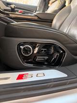 Audi S8 4.0 TFSI plus tiptronic quattro - - Audi S8: Limousine