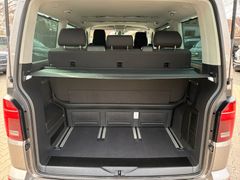 Fahrzeugabbildung Volkswagen T6.1 Multivan Comfortl. Navi LED Sitzh AHK Kamer