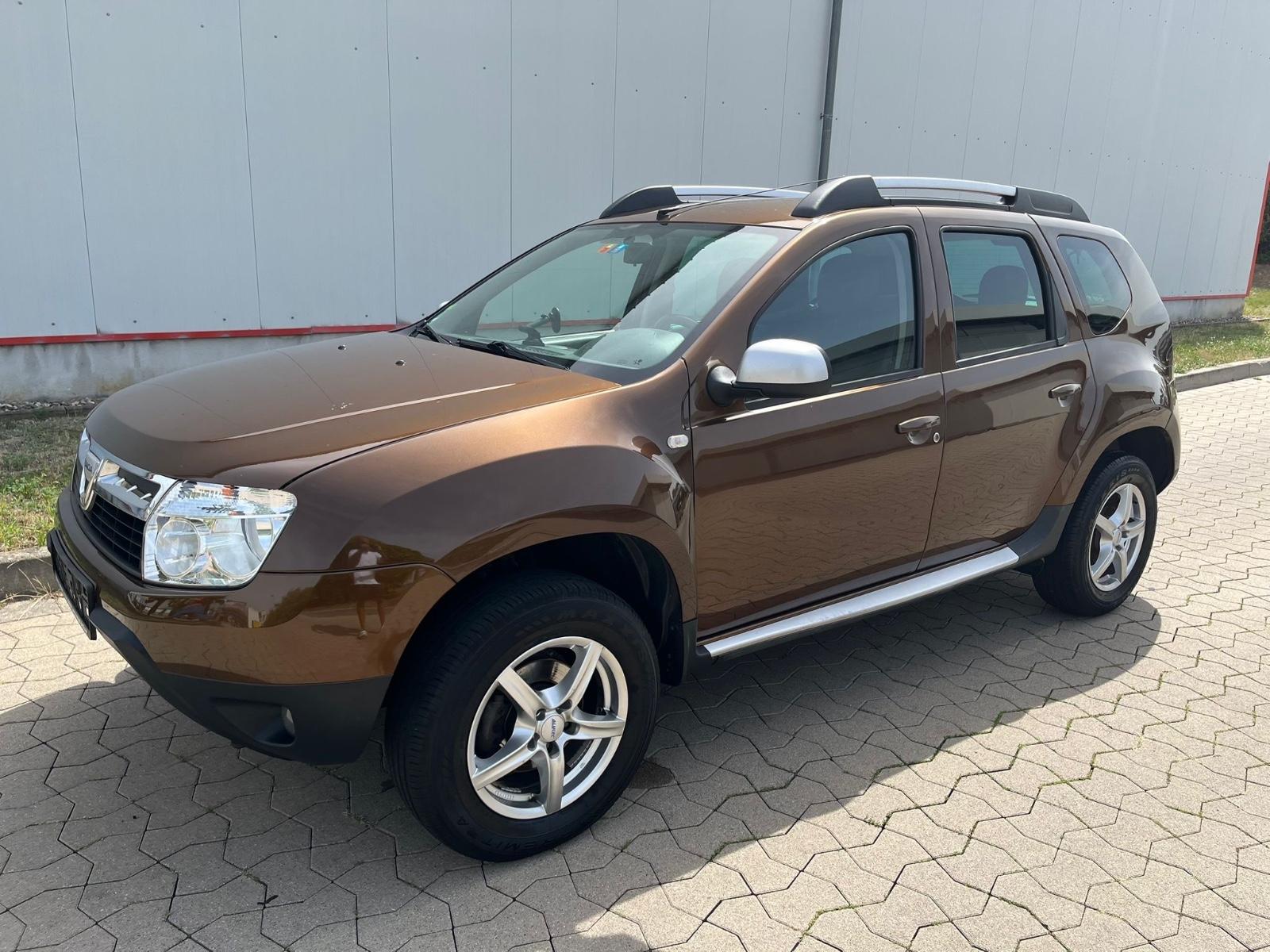 Dacia Duster, 2011