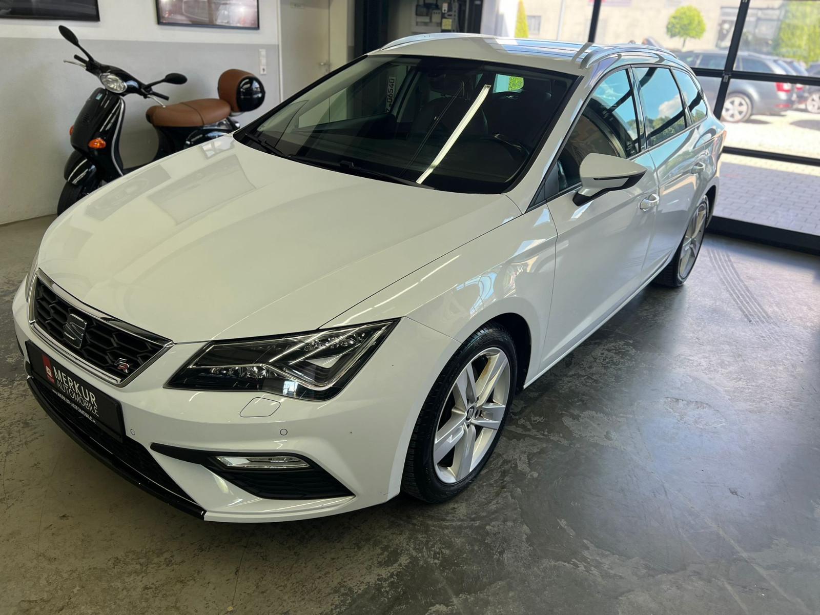 Seat Leon ST 1.8 TSI DSG FR+AHK+Navi+LED+PDC+SHZ+17"