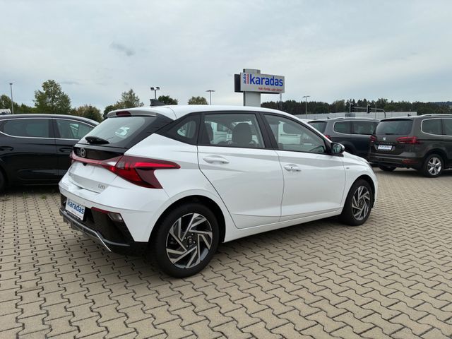 Fahrzeugabbildung Hyundai i20 Trend Mild-Hybrid >17.000KM/AUT/KAM/NAV<