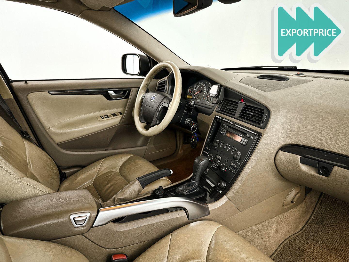 Volvo XC70 2006 — photo 20