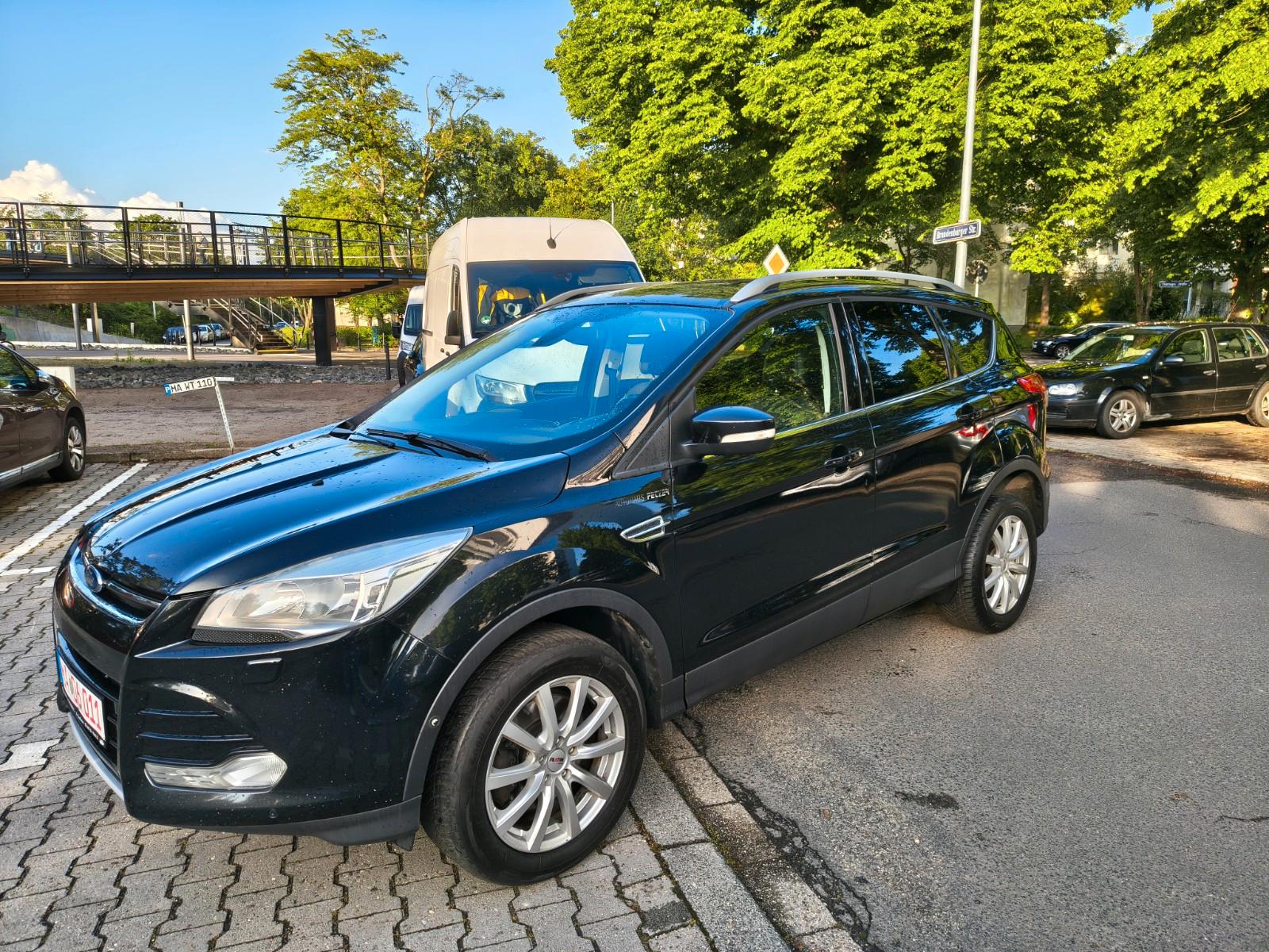 Ford Kuga 2,0 TDCi 4x4 110kW Titanium
