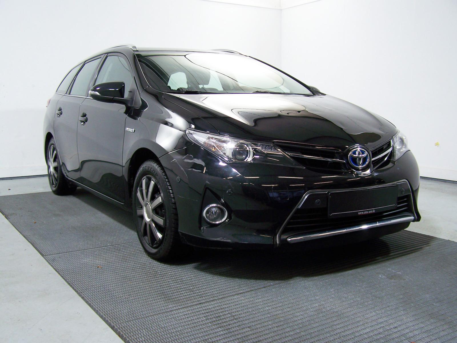 Toyota Auris Touring Sports Hybrid Life+KAMERA+PDC+SHZ