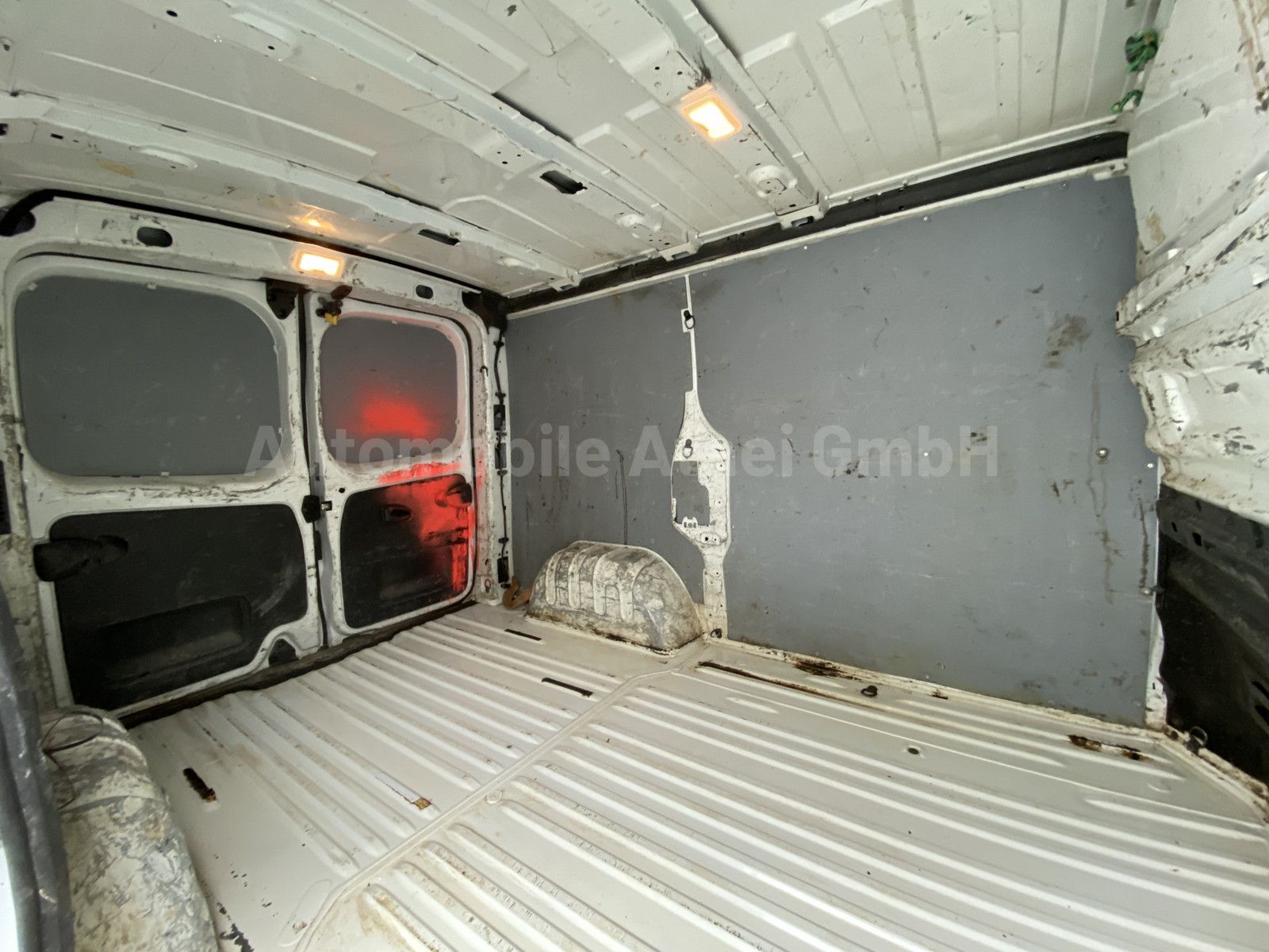 Fahrzeugabbildung Opel Vivaro Kasten L1H1 2,9t 8075