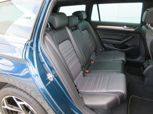 Passat Variant 2.0 TDI 200 PS DSG R-Line AHK/PAN