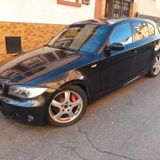 BMW 130i - E87 1er 265PS M-Paket Brembo - BMW 130: M