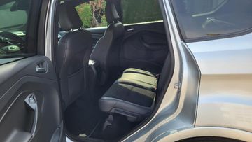 Fahrzeugabbildung Ford Kuga ST-Line