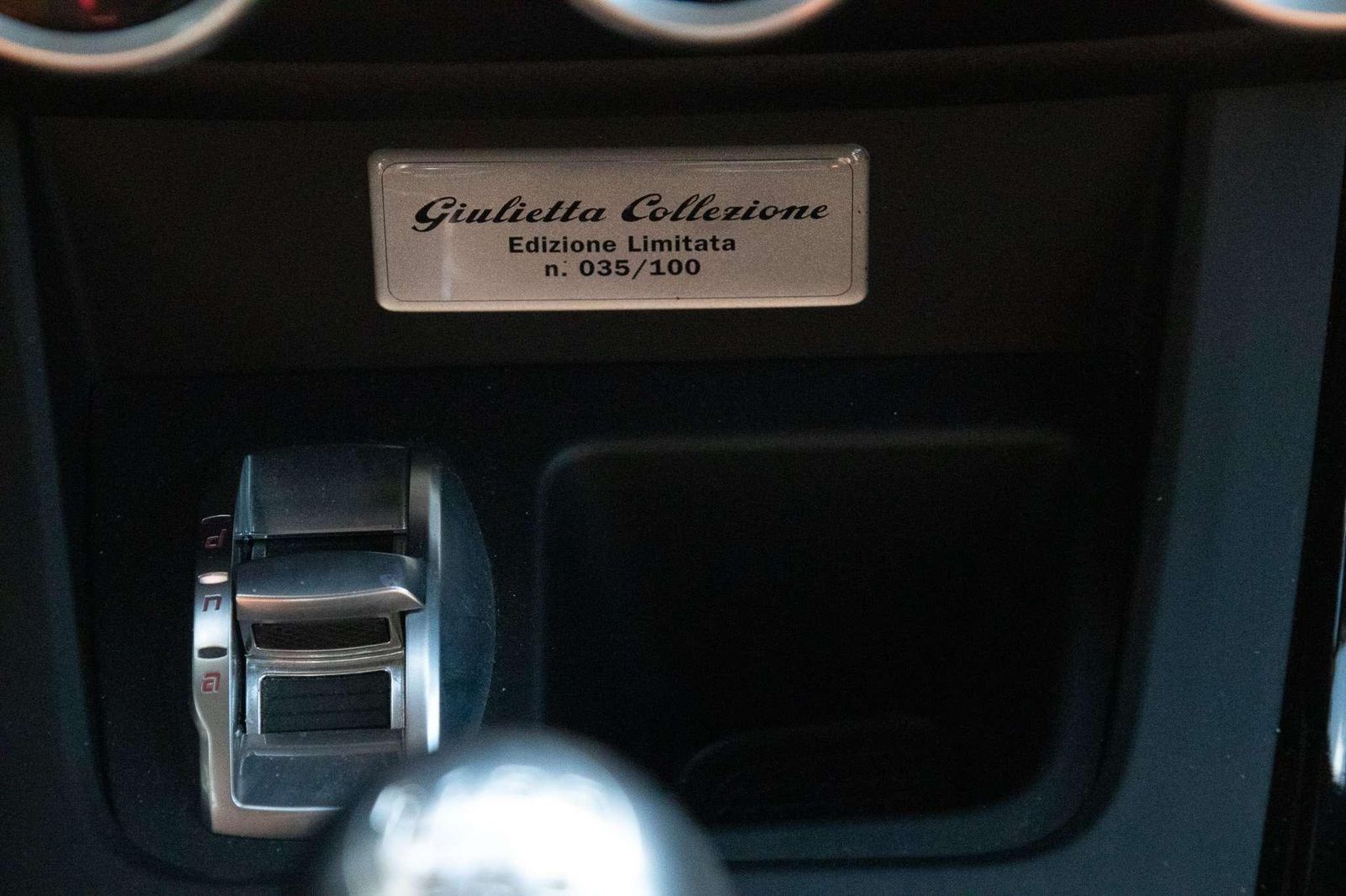 Fahrzeugabbildung Alfa Romeo Giulietta Turismo 1.4 TB Collezione Nr 35/100