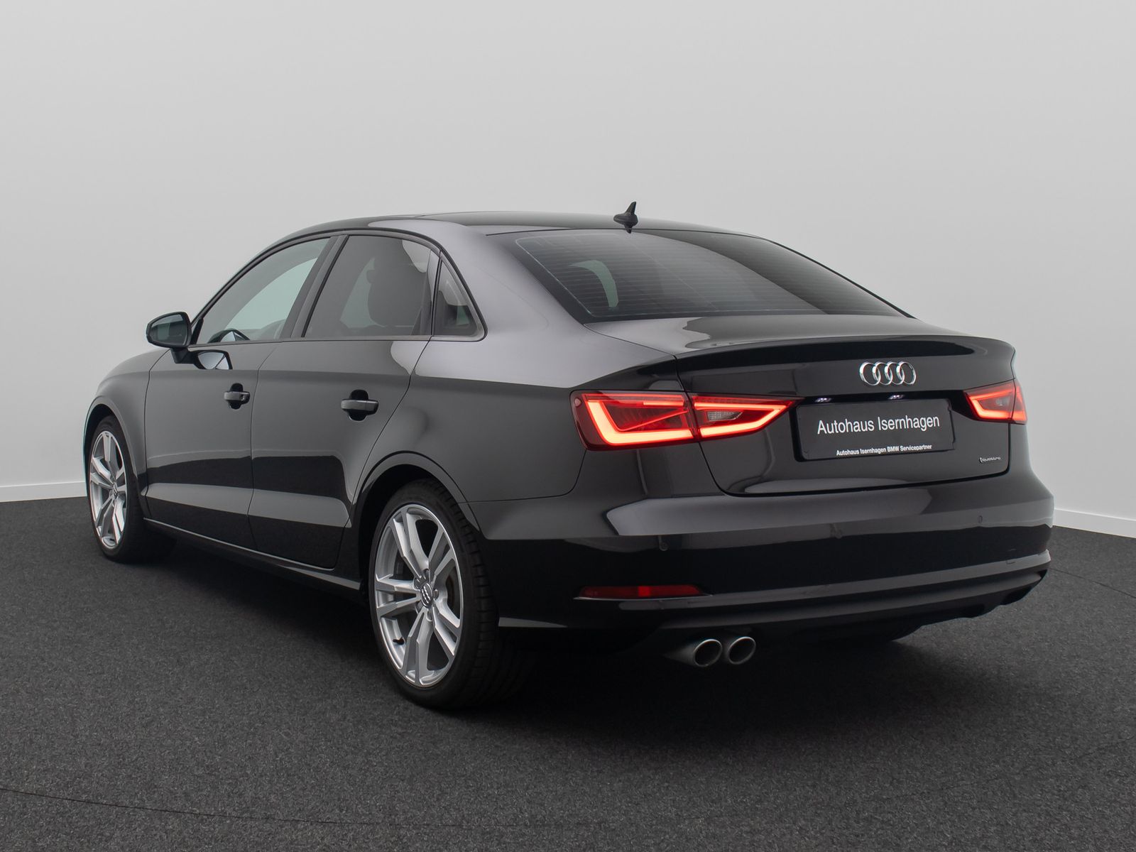 Fahrzeugabbildung Audi A3 Ambition Xenon DAB Navi Panorama Lordos Sound