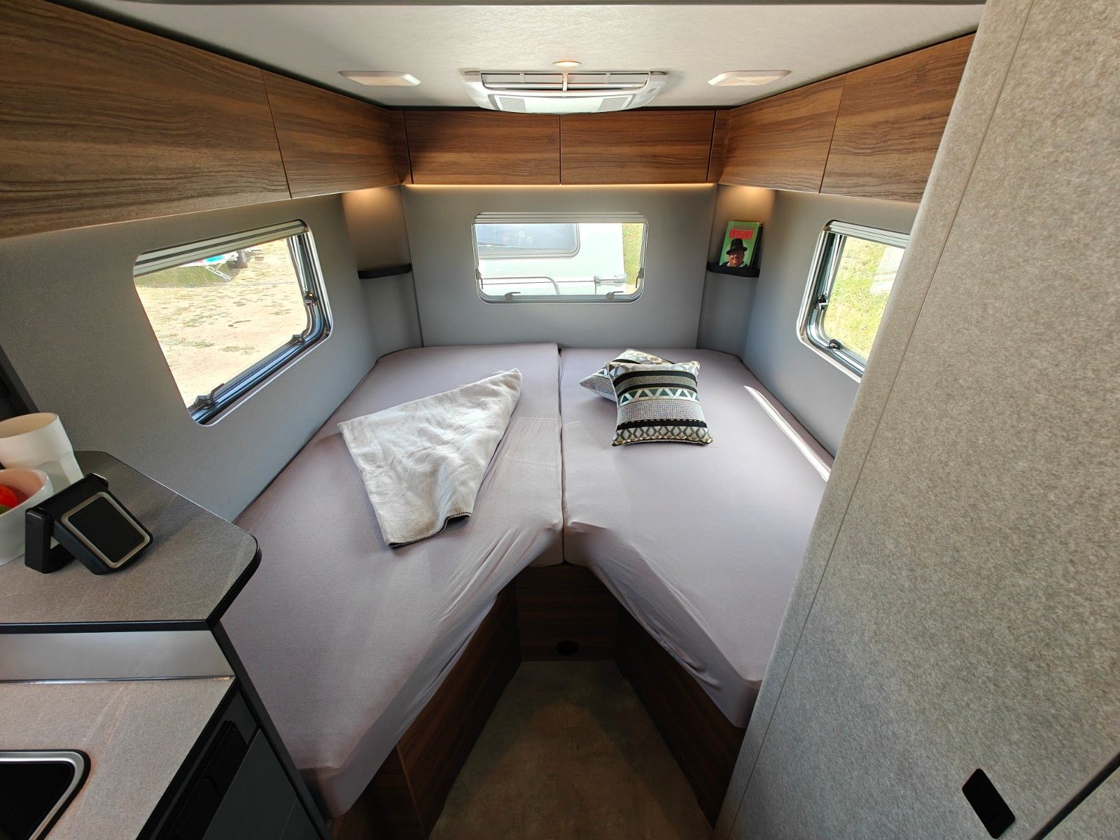 Fahrzeugabbildung HYMER / ERIBA / HYMERCAR Feeling 442 2026