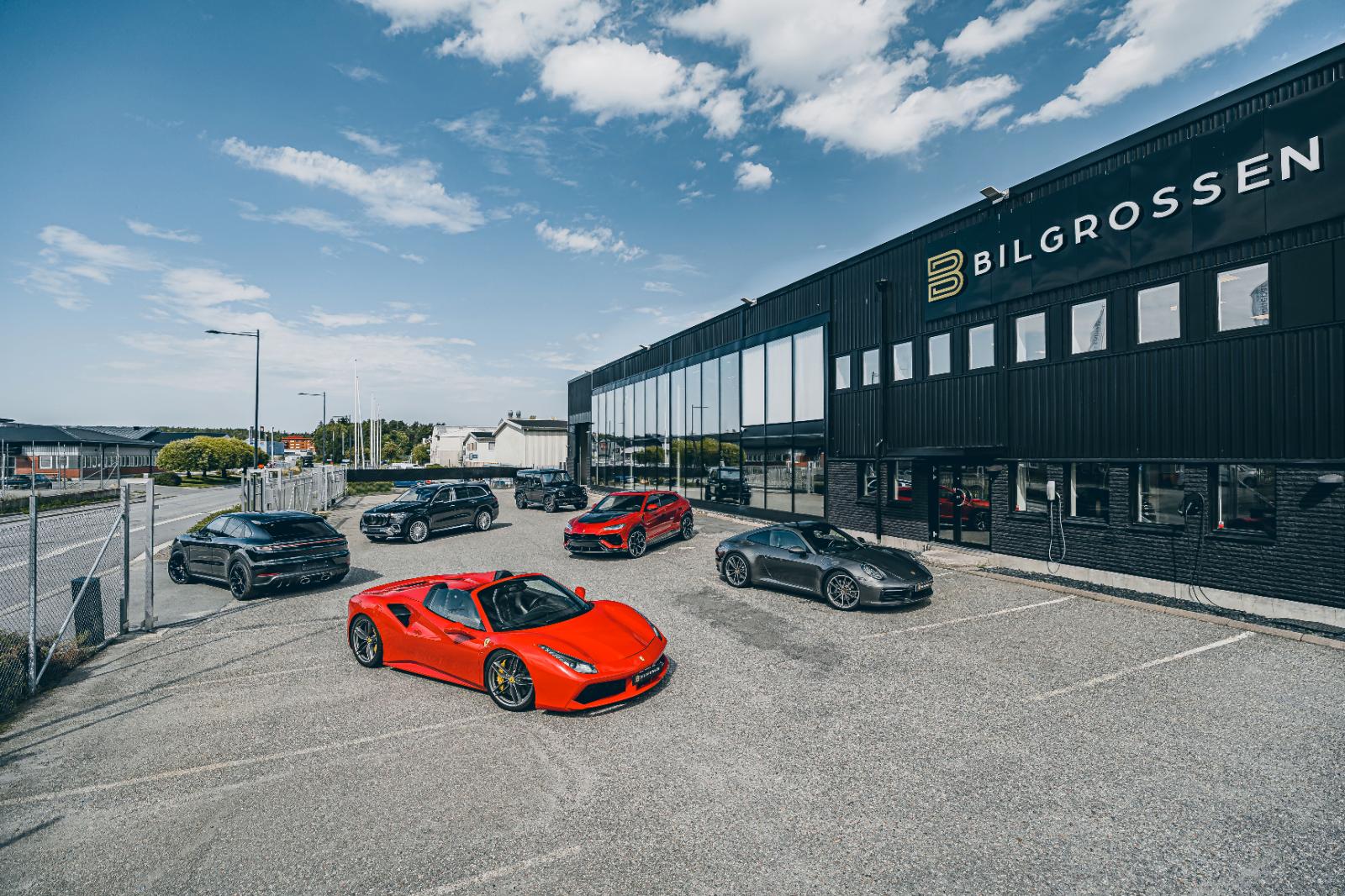showroom-image-main