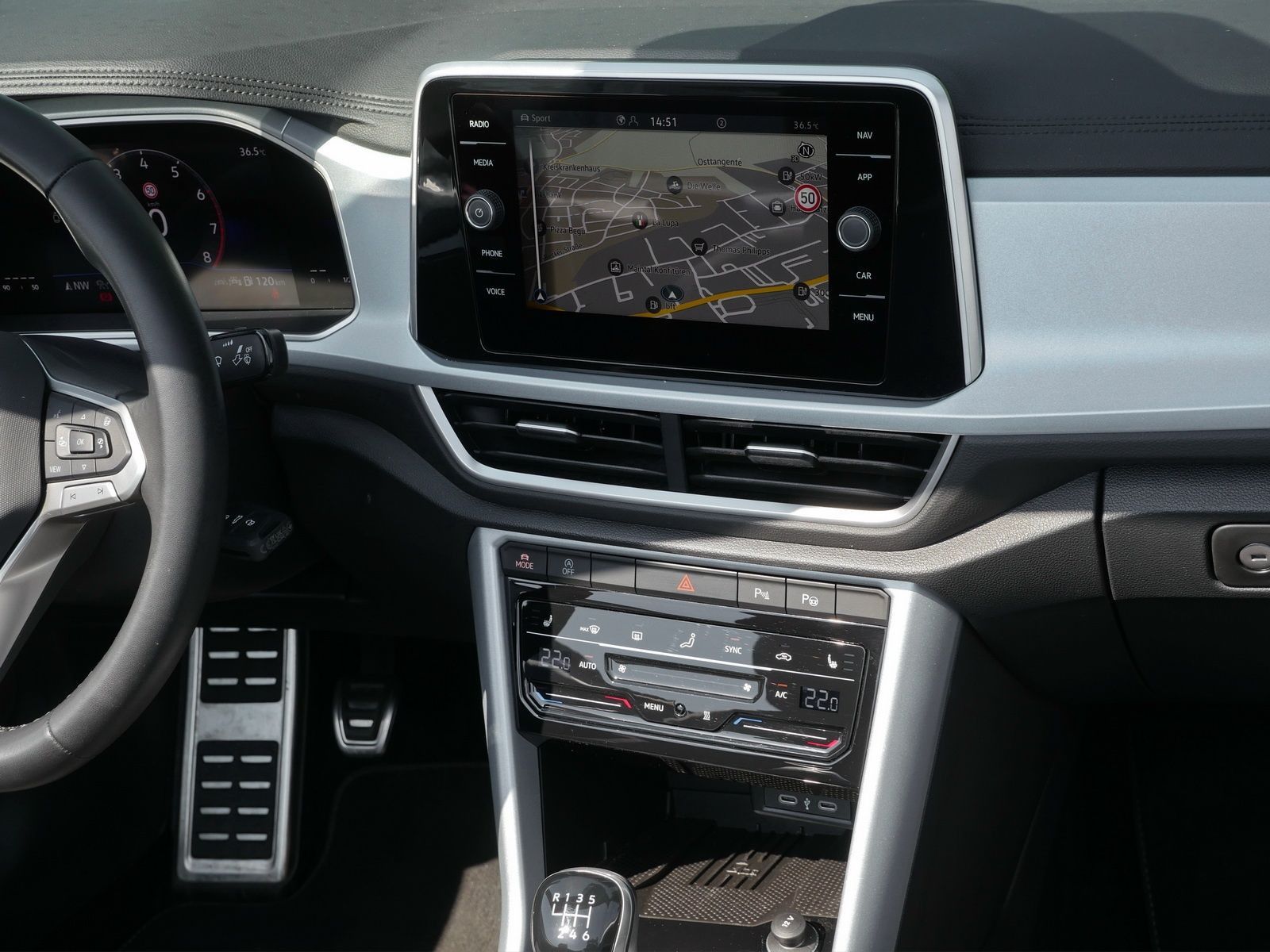 Volkswagen T-Roc - Bild 6