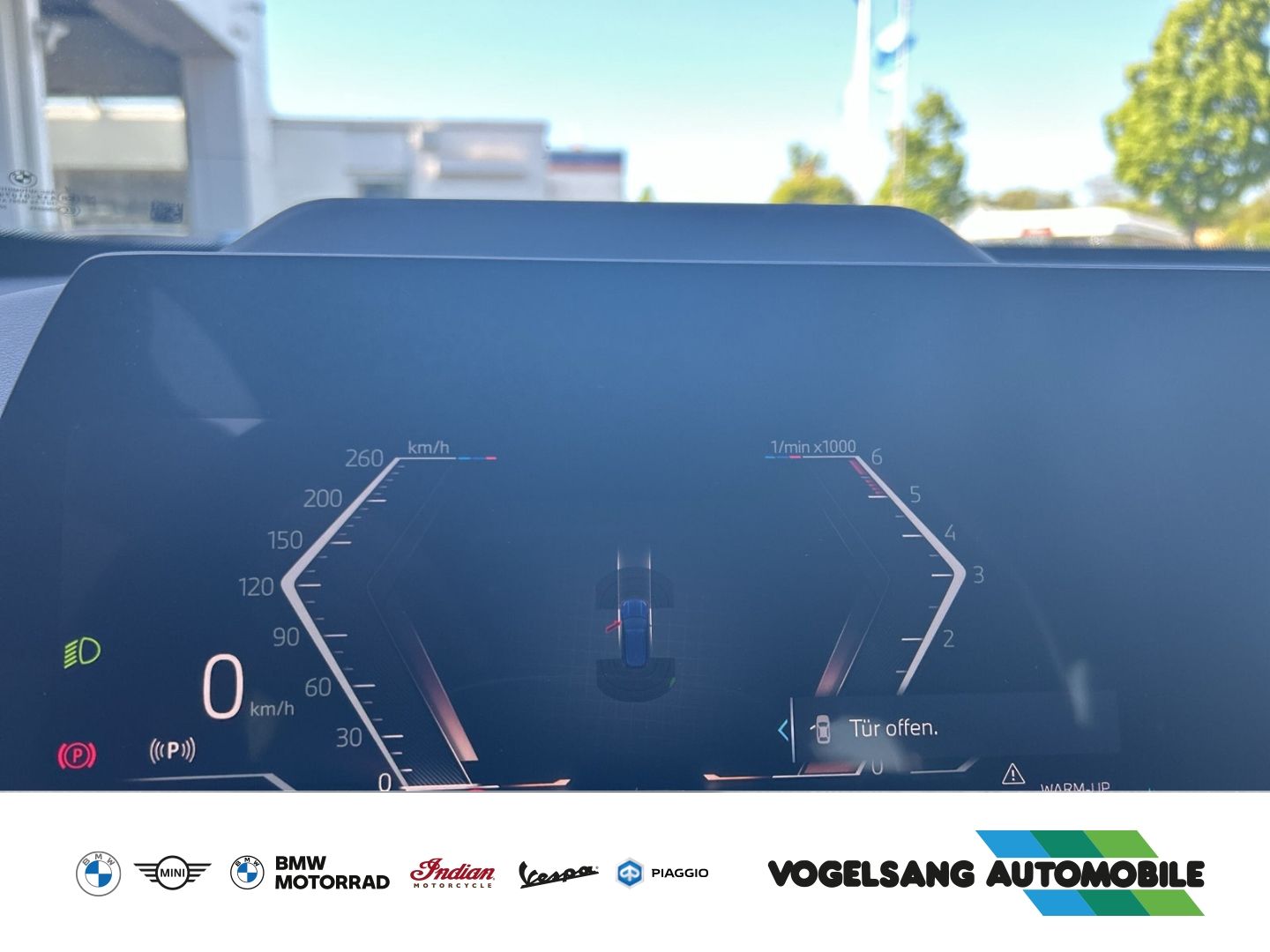 Fahrzeugabbildung BMW X1 sDrive18d,M Sport,Anhängerk.,HeadUp,Rückfahrk