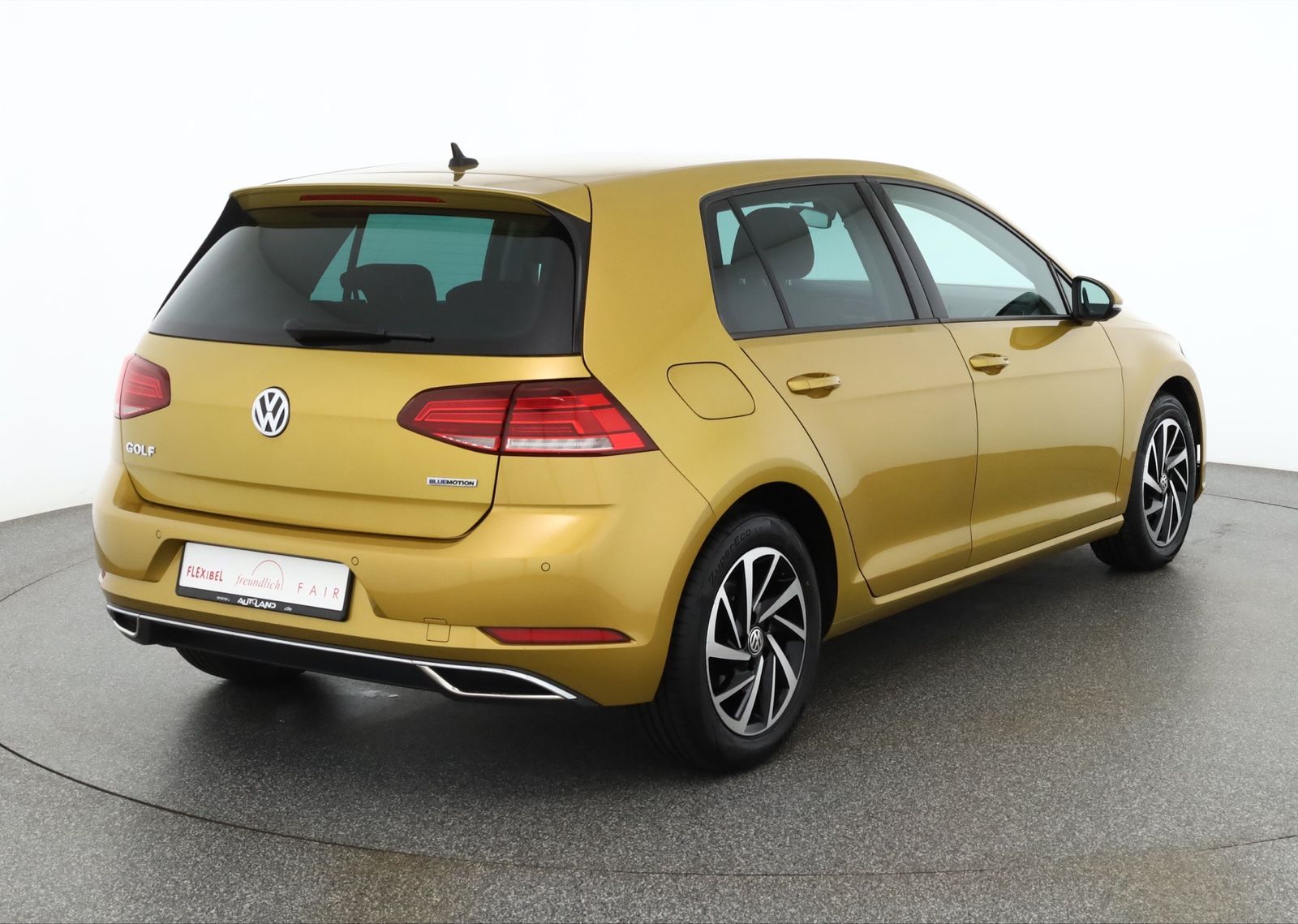 Volkswagen Golf VII 1.5 TSI Join Navi Sitzheizung ACC PDC imagem 3