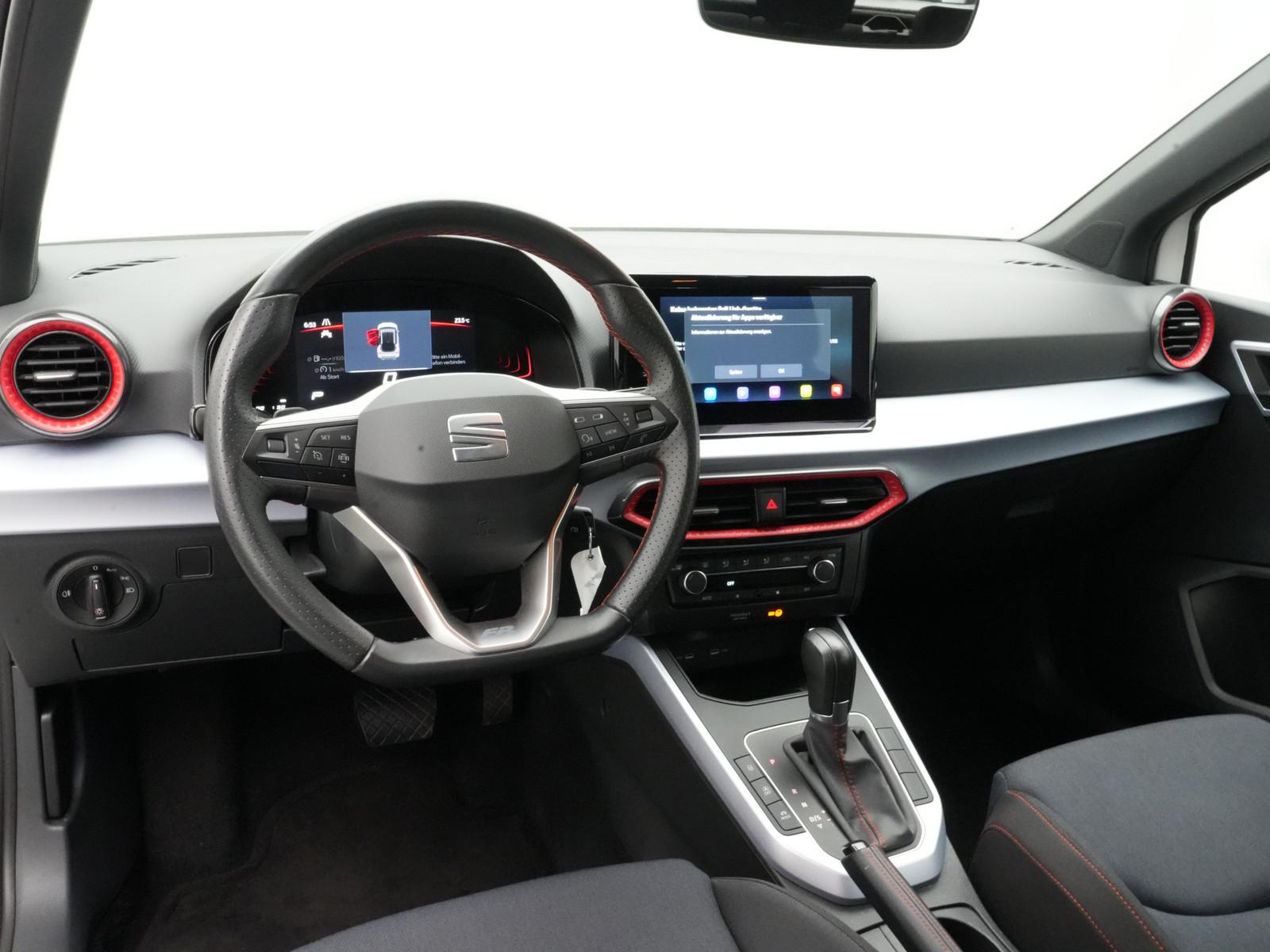 Seat Arona FR DSG NAVI VIRT CARPLAY LED PDC