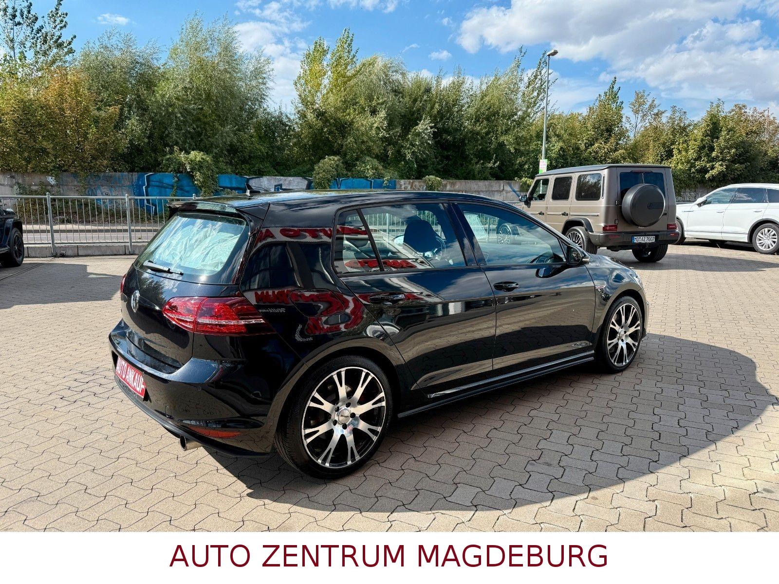 Volkswagen Golf VII Lim. GTI *BI-XENON*STANDH*DCC*TEMPOMAT*