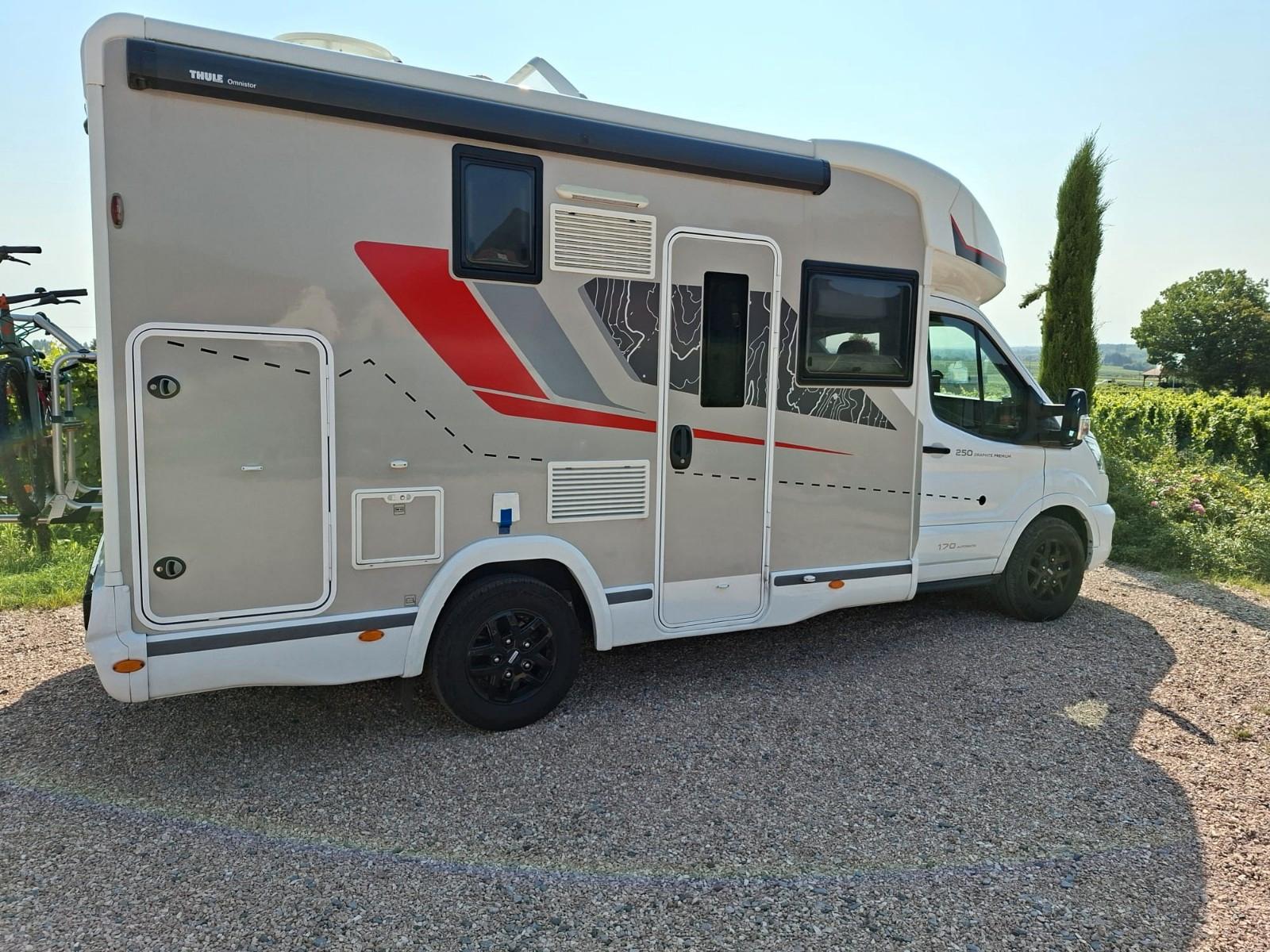 Challenger 250 - Top Zustand - Sat, TV, Solar, Markise