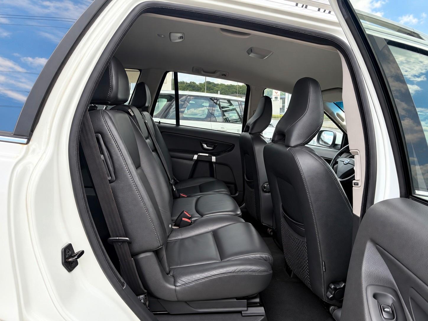 VOLVO XC90 - D5 - 7 PL - 200 CV - 4X4
