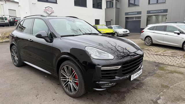 Porsche Cayenne GTS