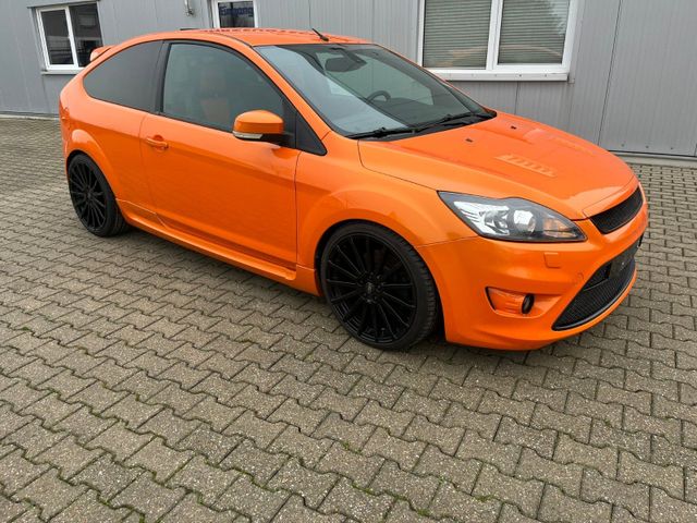 Ford Focus ST MK2  2,5 Turbo, sehr gepfleg...