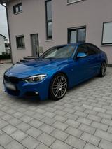BMW 320d F30 LCI M-Sportpaket Sehr gepflegt - BMW 3 Series mit Diesel-Antrieb: F30
