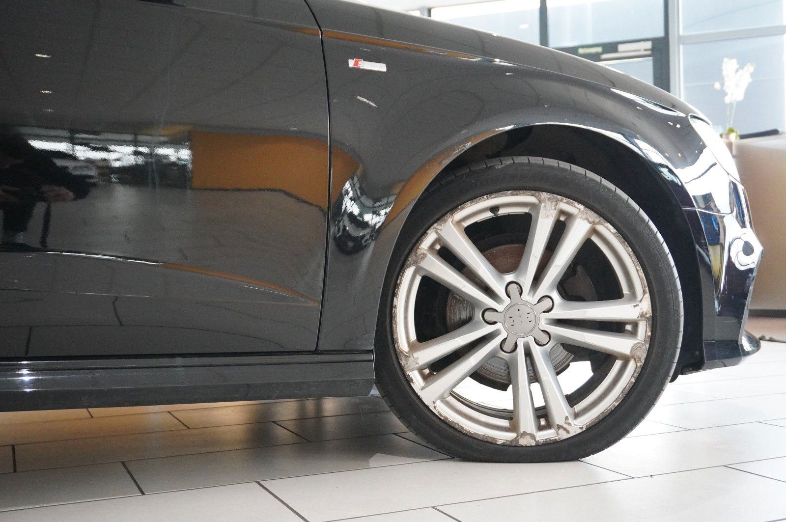 Fahrzeugabbildung Audi A3 Sportback 30 TDI S-LINE NAVI/LED/SH/SPORT/PDC