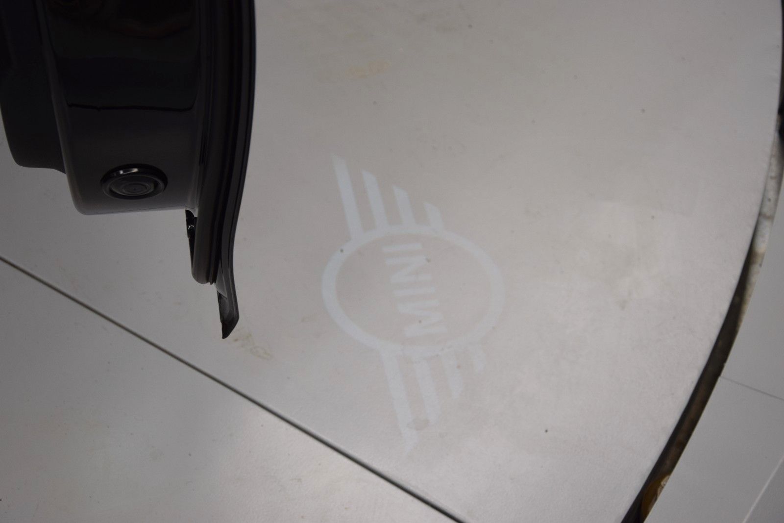 Fahrzeugabbildung MINI Cooper C John Cooper Works Trim L HuD Leder Ambi