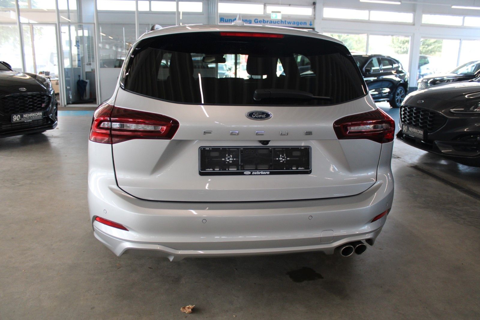 Fahrzeugabbildung Ford Focus ST-Line Turnier Automatik LED ACC CAM uvm.