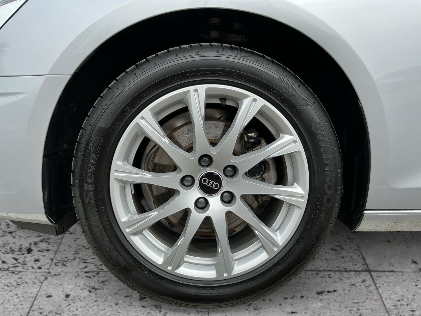 Audi A4 - Bild 8