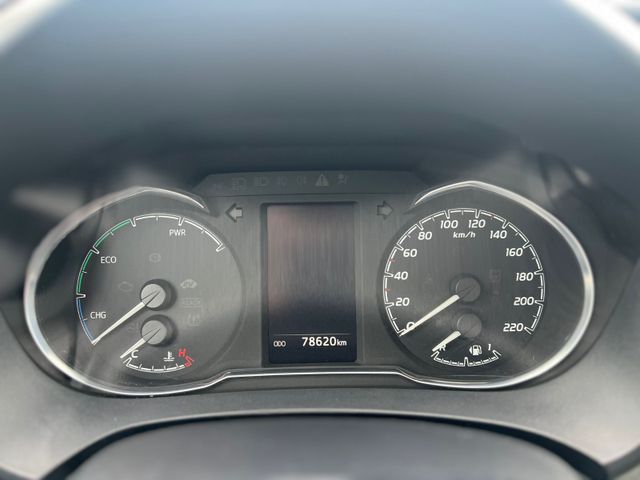 Toyota Yaris Hybrid 5 türig Automatik