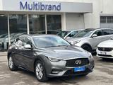 Infiniti Q30 1.5 diesel Premium Tech - graue Infiniti Q30