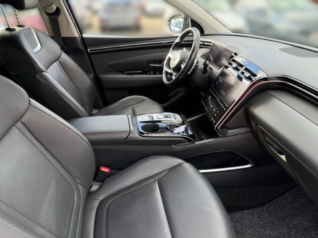 Fahrzeugabbildung Hyundai Tucson Prime Plug-In Hybrid 4WD AHK Navi Leder D