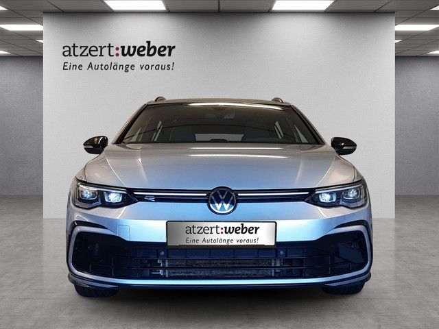 Fahrzeugabbildung Volkswagen Golf VIII Variant 2.0TDI R-Line BlackStyle Pano