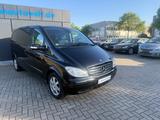 Mercedes-Benz Viano 2.2 CDI kompakt 6 Sitze *Automatik - Mercedes-Benz Viano V6 mit Diesel-Antrieb