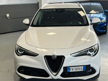 Alfa-Romeo Stelvio - 3